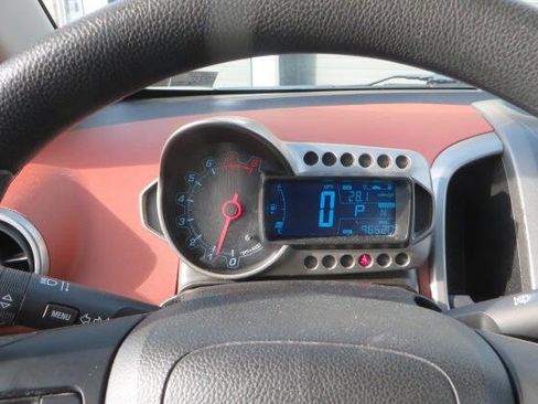 Used 2016 Chevrolet Sonic LT image 70