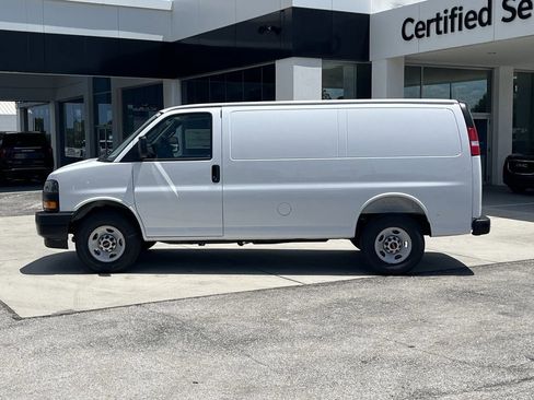 New 2026 GMC Savana 2500 RWD image 7