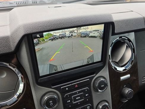 Used 2015 Ford F250 Platinum w/ FX4 Off-Road Package image 25