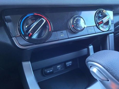 New 2026 Kia Seltos LX image 20