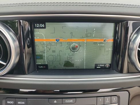 Used 2017 Mercedes-Benz SL 550 image 14