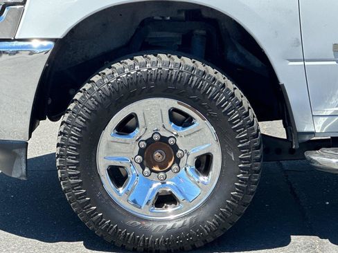 Used 2019 RAM 2500 Big Horn AWD/4WD image 24