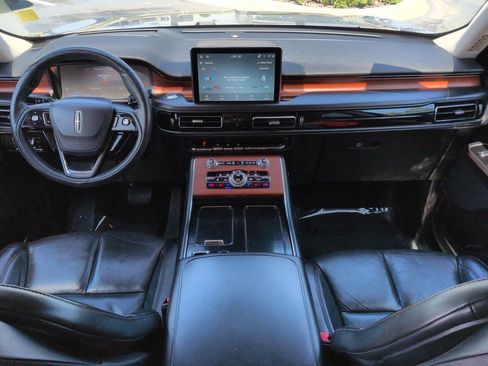 Certified 2021 Lincoln Aviator Reserve w/ Equipment Group 201A AWD/4WD image 16