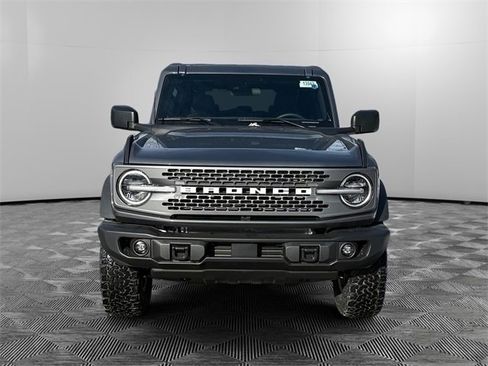 New 2025 Ford Bronco Badlands image 8