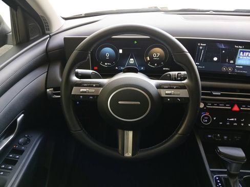 Used 2025 Hyundai Tucson SEL FWD image 21