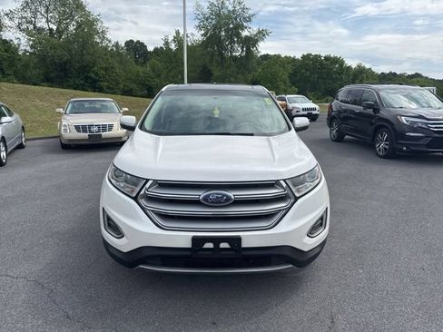 Used 2015 Ford Edge SEL w/ Equipment Group 201A AWD/4WD image 3