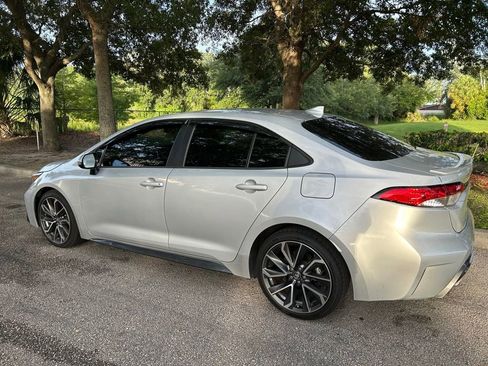 Used 2020 Toyota Corolla SE FWD image 4