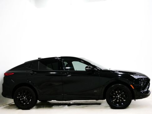 Used 2025 Buick Envista Sport Touring image 4