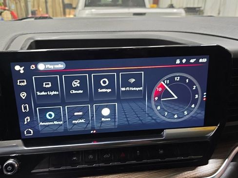 Used 2023 GMC Sierra 1500 Elevation image 13