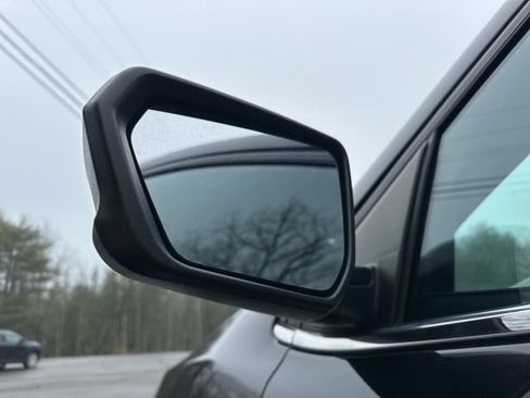 Used 2022 Chevrolet Equinox LT image 35