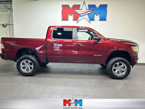 Used 2021 RAM 1500 Lone Star AWD/4WD image 1