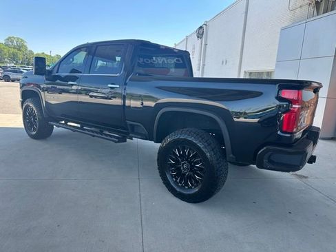 Used 2024 Chevrolet Silverado 2500 LTZ AWD/4WD image 18