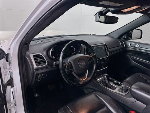 Used 2020 Jeep Grand Cherokee Limited image 9