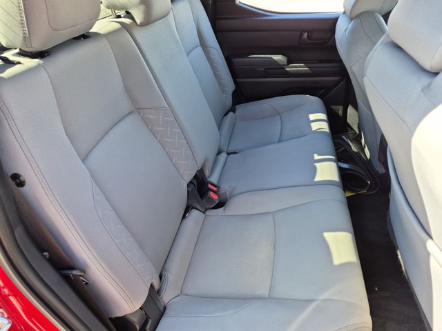 Used 2025 Toyota Tacoma SR5 AWD/4WD image 18