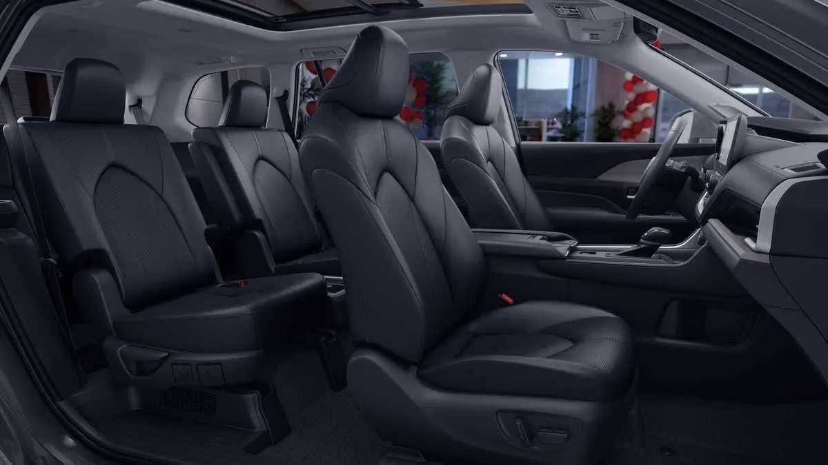 New 2026 Toyota Grand Highlander AWD Hybrid image 22