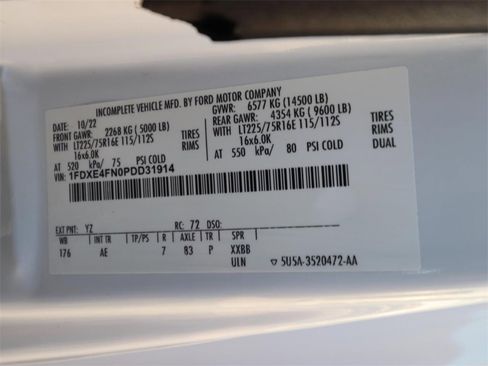 Certified 2023 Ford E-450 and Econoline 450 Super Duty w/ Power Windows & Locks Group image 23