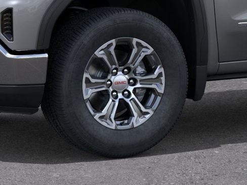 New 2026 GMC Sierra 1500 SLE image 9