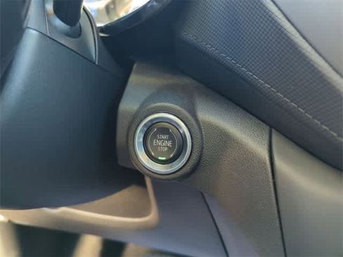 Certified 2022 Chevrolet TrailBlazer LT w/ Driver Confidence Package image 16