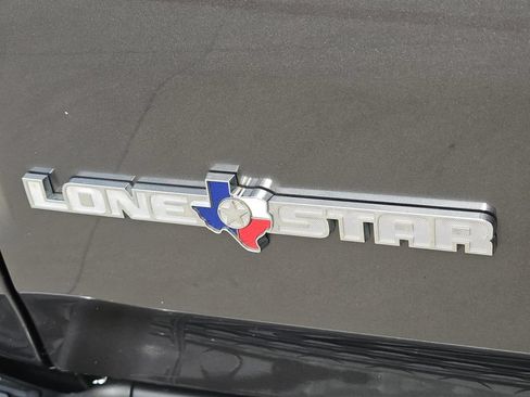 Used 2019 RAM 1500 Big Horn RWD image 43