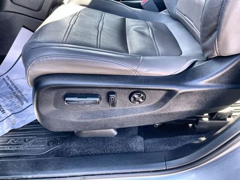 Used 2022 Honda CR-V EX-L image 16