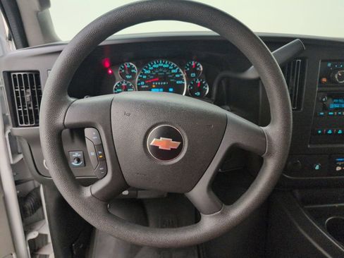 Used 2018 Chevrolet Express 3500 LT w/ LT Preferred Equipment Group image 39