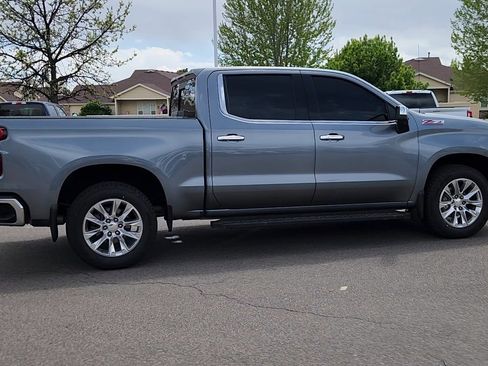 Used 2021 Chevrolet Silverado 1500 LTZ w/ LTZ Premium Package AWD/4WD image 14