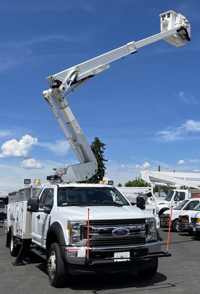 Used 2017 Ford F550 4x4 SuperCab Super Duty image 23