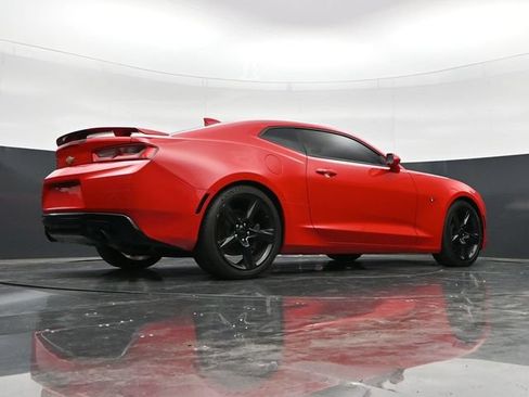 Used 2018 Chevrolet Camaro SS w/ Redline Edition RWD image 36
