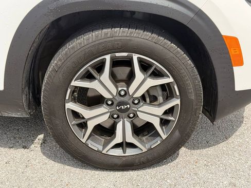 Used 2022 Kia Seltos EX AWD/4WD image 38
