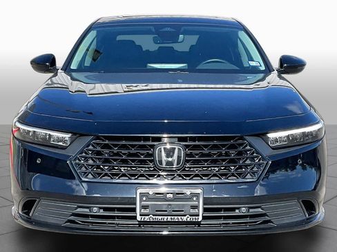 Used 2024 Honda Accord EX-L image 4