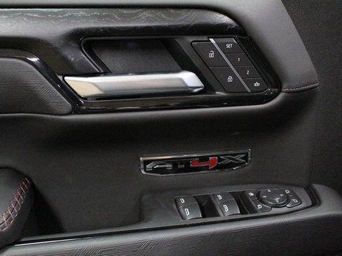 New 2026 GMC Sierra 1500 AT4X image 18