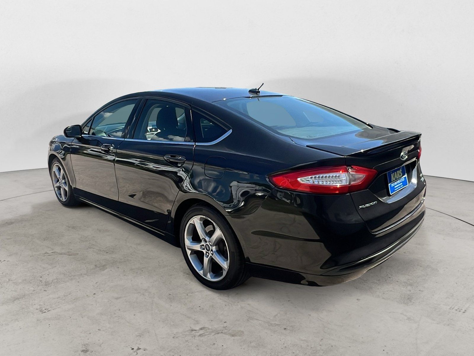 Used 2014 Ford Fusion SE w/ Equipment Group 201A FWD image 4