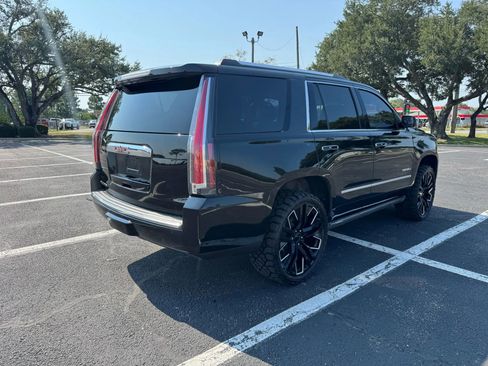 Used 2015 GMC Yukon Denali w/ Touring Package image 6