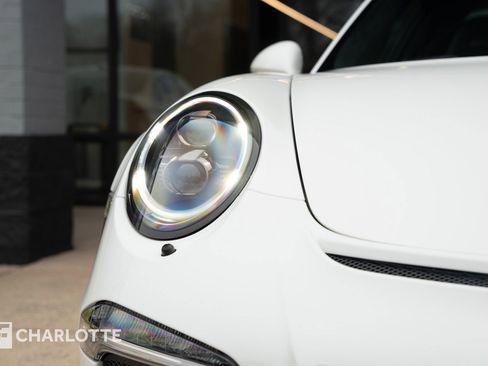 Used 2016 Porsche 911 GT3 RS image 3