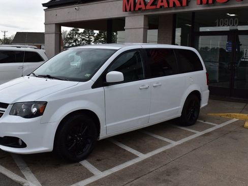Used 2019 Dodge Grand Caravan GT image 9