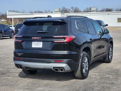 Used 2025 GMC Acadia Elevation FWD image 5