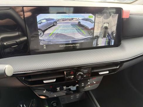 New 2026 Nissan Kicks SR w/ Cold Weather Package image 20