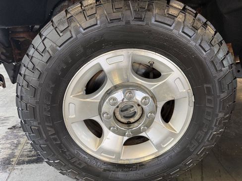 Used 2013 Ford F250 XLT w/ XLT Interior Pkg image 10