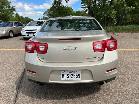 Used 2015 Chevrolet Malibu LTZ FWD image 7