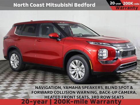 New 2026 Mitsubishi Outlander ES AWD/4WD image 1