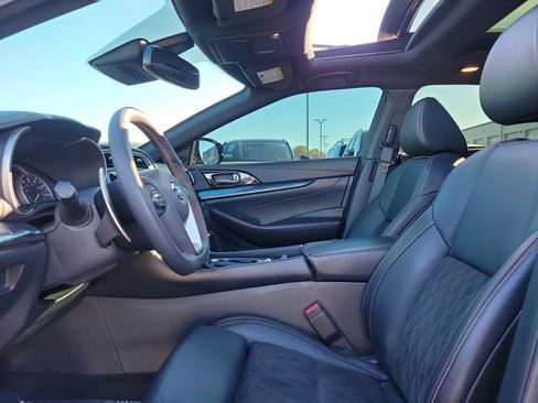 Certified 2022 Nissan Maxima SR w/ Sport Mat Group image 15