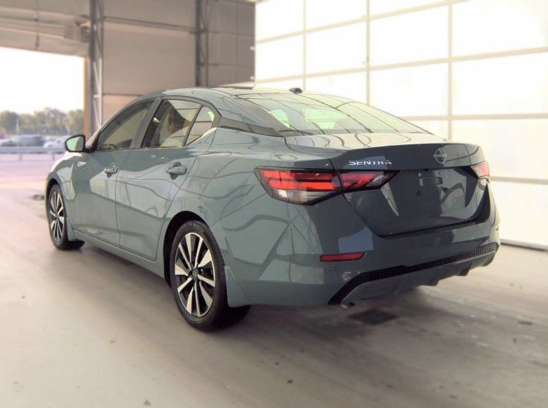 Used 2025 Nissan Sentra SV w/ SV Premium Package FWD image 4