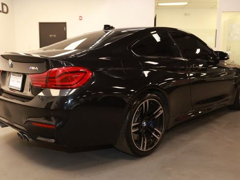 Used 2019 BMW M4 Coupe w/ Executive Package image 7