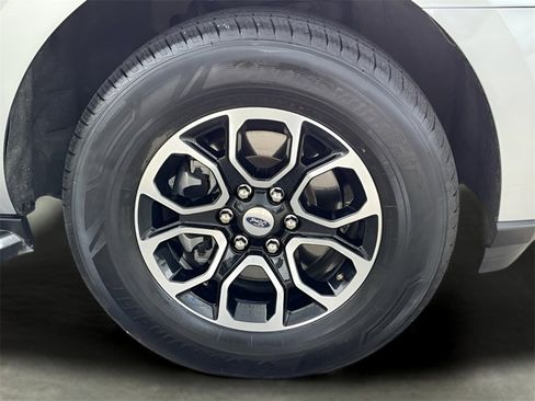 Certified 2023 Ford Expedition Max XLT image 38