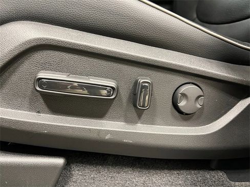 New 2025 Honda Pilot Elite image 15