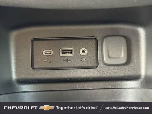 Used 2024 Chevrolet Equinox RS FWD image 21