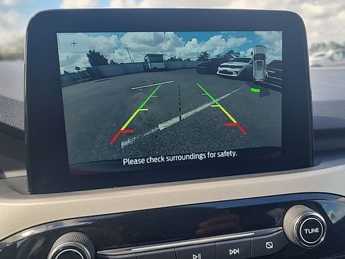 Used 2022 Ford Escape SEL image 14