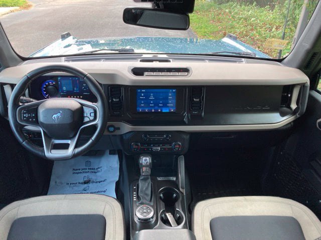 Used 2023 Ford Bronco Big Bend w/ Sasquatch Package AWD/4WD image 21