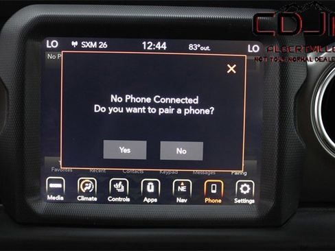 Used 2023 Jeep Gladiator Rubicon w/ Cold Weather Group image 24