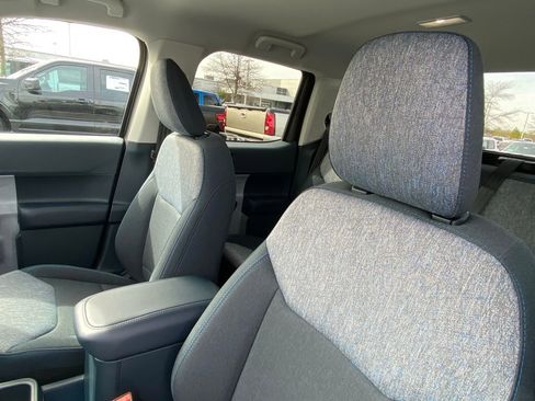 Certified 2025 Ford Maverick XLT w/ XLT Luxury Package image 20